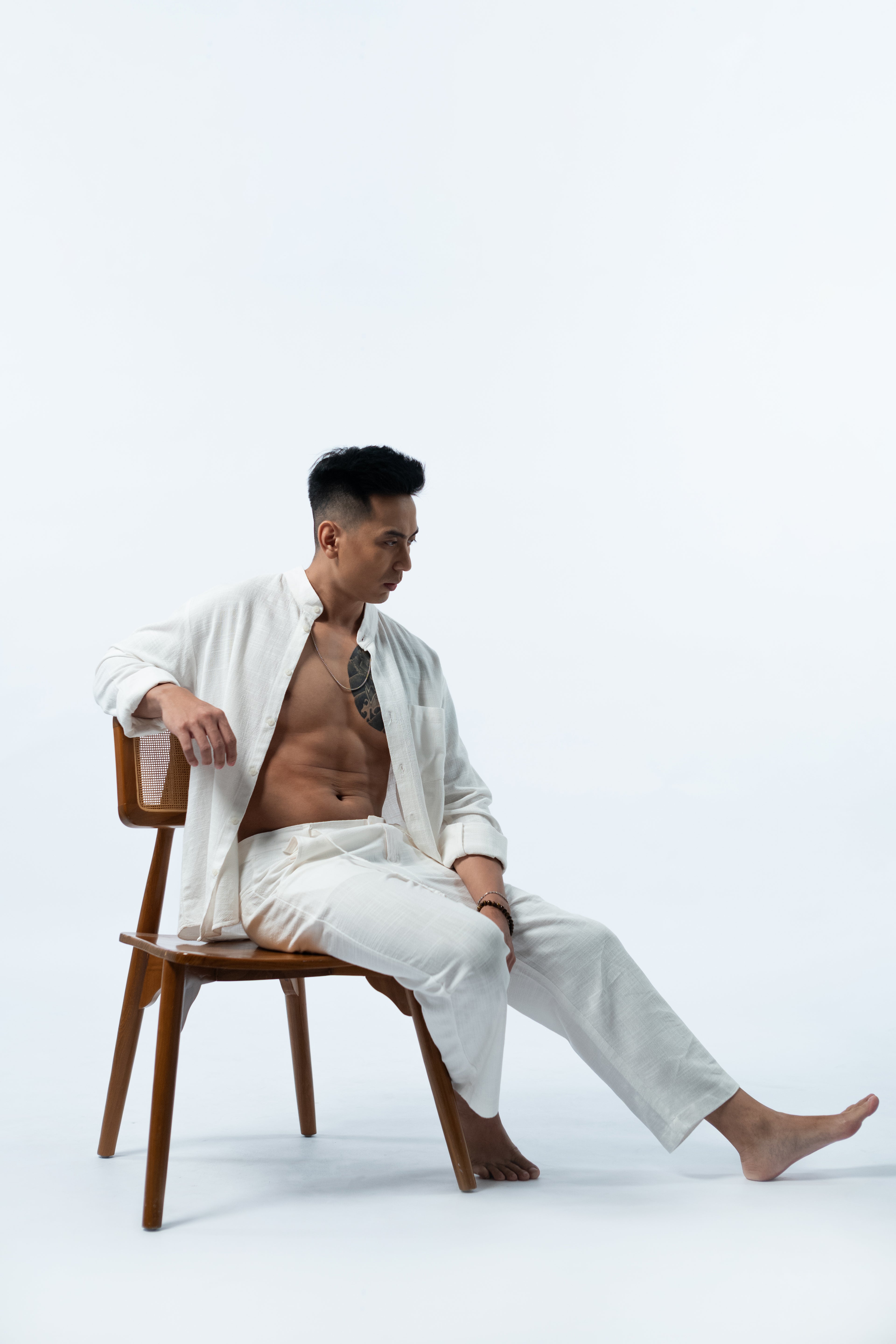 LaBonte - One Set Men's Linen GAVINO White